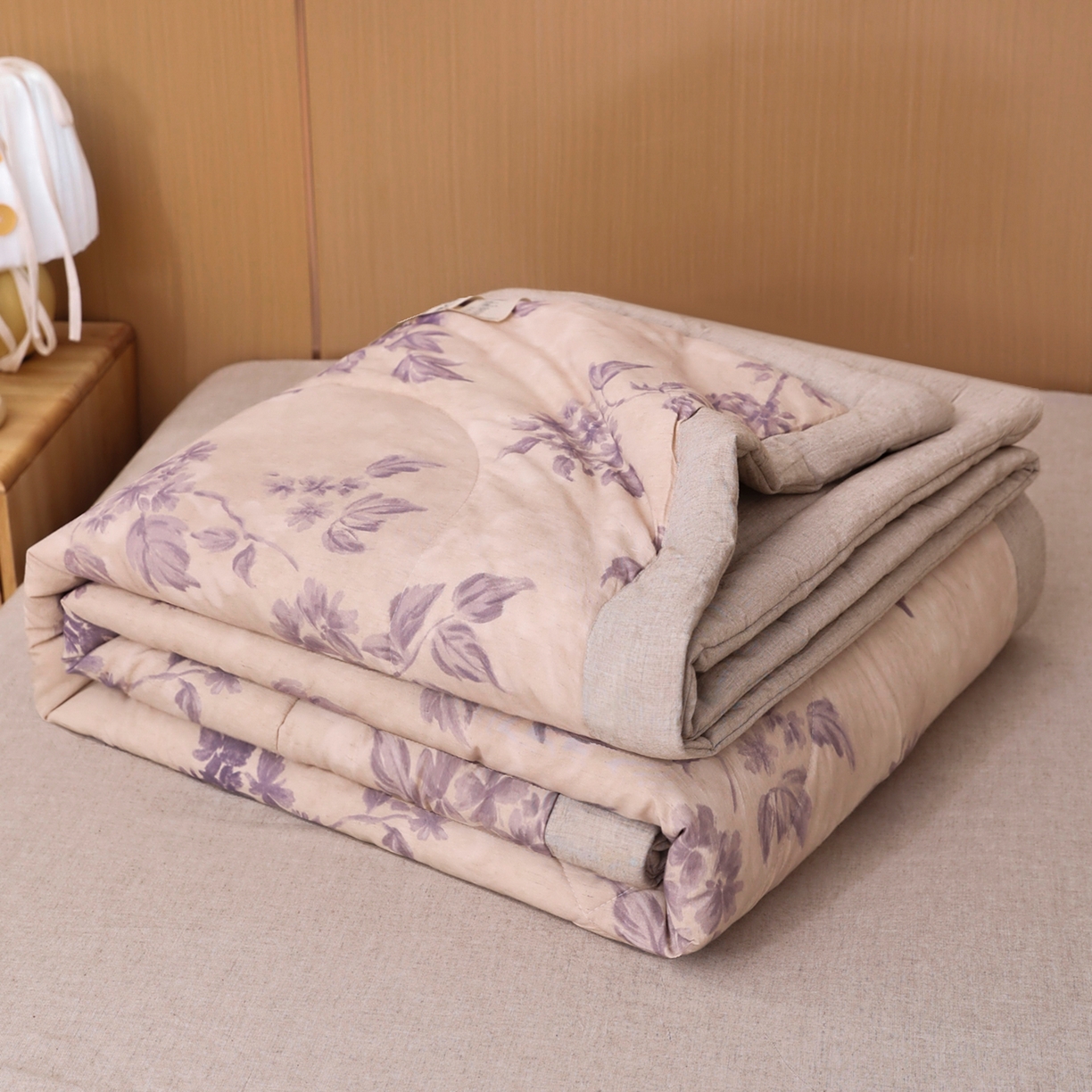 91家纺网 家纺一手货源 找家纺 尊妙被业 2026新款全棉亚麻夏被100%新疆棉夏被四件套印花款 兰枝玉树-蓝