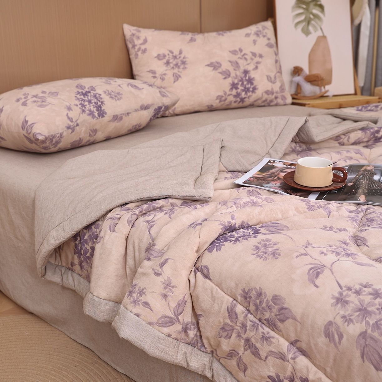 91家纺网 家纺一手货源 找家纺 尊妙被业 2026新款全棉亚麻夏被100%新疆棉夏被四件套印花款 兰枝玉树-蓝