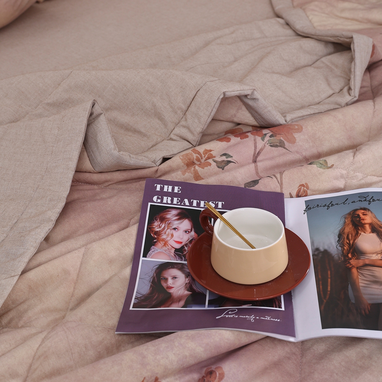 91家纺网 家纺一手货源 找家纺 尊妙被业 2026新款全棉亚麻夏被100%新疆棉夏被四件套印花款 芙香漫野-黄