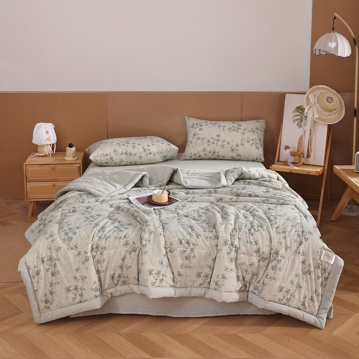 91家纺网 家纺一手货源 找家纺 尊妙被业 2026新款全棉亚麻夏被100%新疆棉夏被四件套印花款 映雪-绿