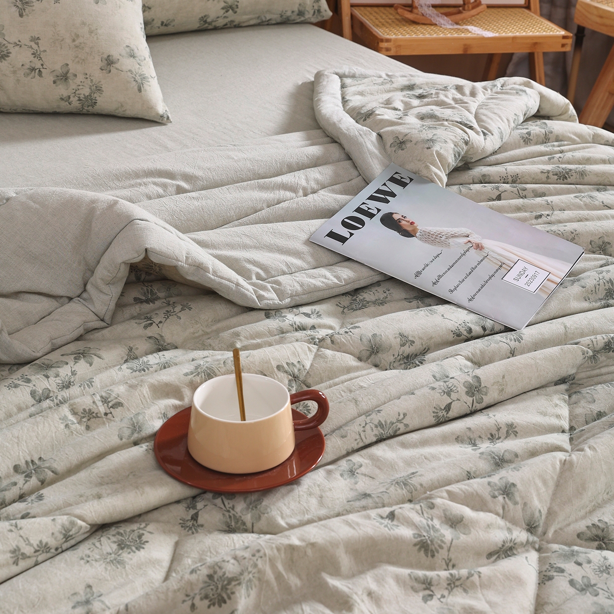 91家纺网 家纺一手货源 找家纺 尊妙被业 2026新款全棉亚麻夏被100%新疆棉夏被四件套印花款 映雪-绿