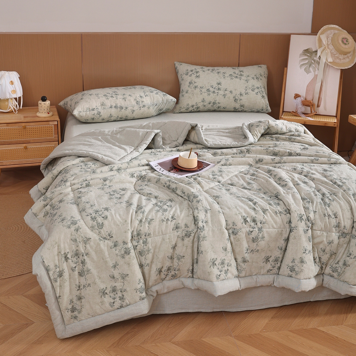 91家纺网 家纺一手货源 找家纺 尊妙被业 2026新款全棉亚麻夏被100%新疆棉夏被四件套印花款 映雪-绿