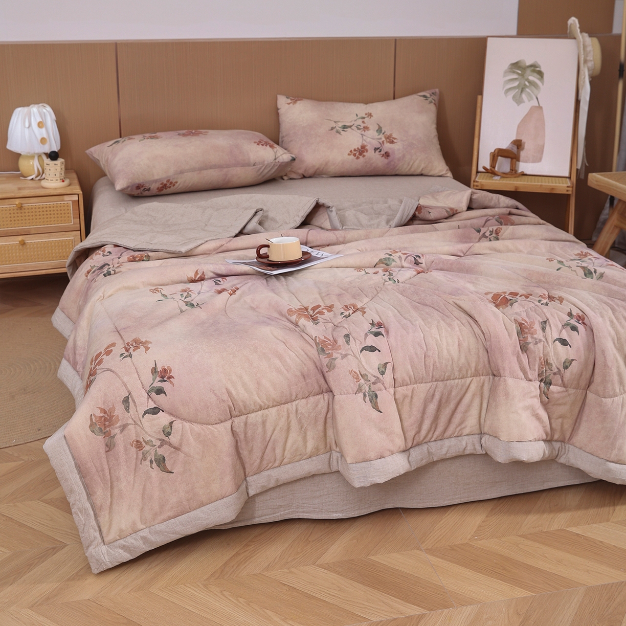 91家纺网 家纺一手货源 找家纺 尊妙被业 2026新款全棉亚麻夏被100%新疆棉夏被四件套印花款 芙香漫野-黄