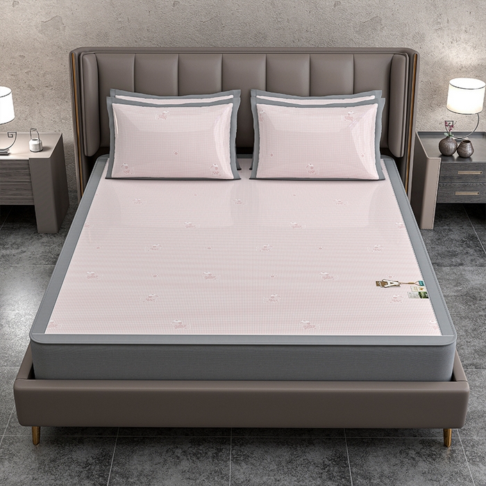 91家纺网 家纺一手货源 找家纺 （总）小牛席业 2026新款【建模风格】双PE高凉感-腊肠狗格纹提花冰丝席【床笠款】凉席席子凉席藤席冰藤席冰丝席竹席乳胶席豆豆席