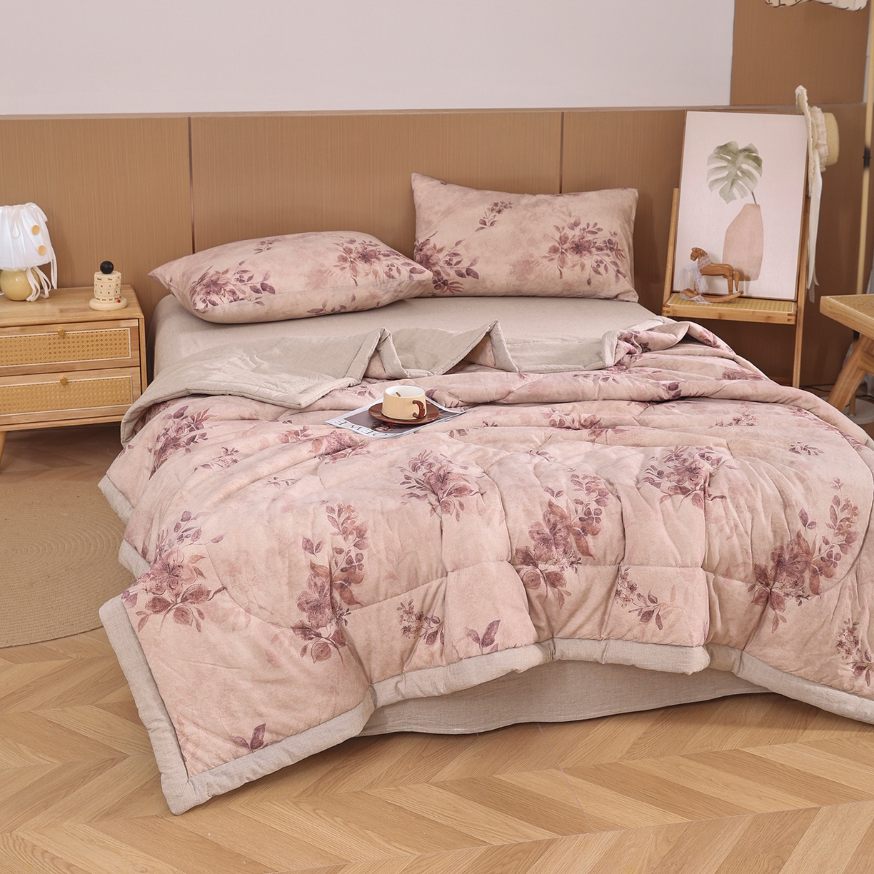 91家纺网 家纺一手货源 找家纺 尊妙被业 2026新款全棉亚麻夏被100%新疆棉夏被四件套印花款 木兰辞-红