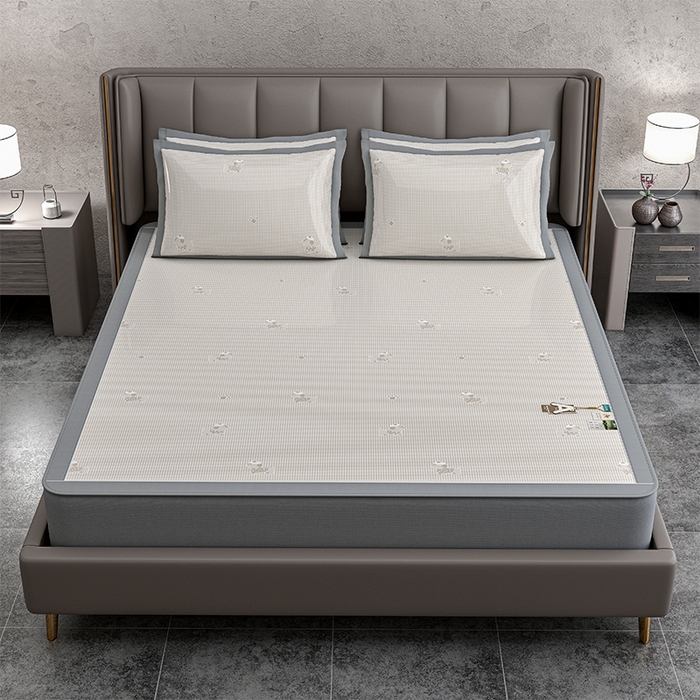 91家纺网 家纺一手货源 找家纺 小牛席业 2026新款【建模风格】双PE高凉感-腊肠狗格纹提花冰丝席床笠款凉席席子 腊肠狗格纹-香槟