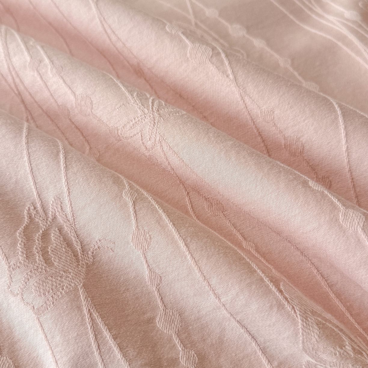 91家纺网 家纺一手货源 找家纺 （总）梵克保罗 2026春夏新款全棉60S长绒棉立体厚织提花夏被四件套单夏被枕套夏凉被空调被