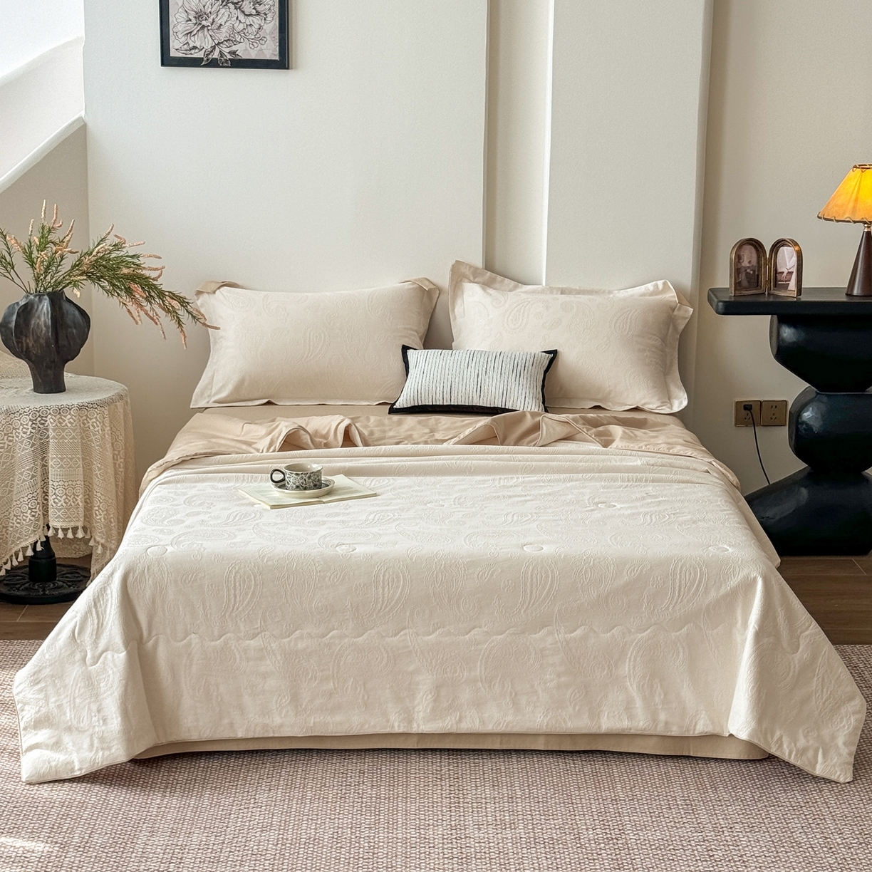 91家纺网 家纺一手货源 找家纺 梵克保罗 2026春夏新款全棉60S长绒棉立体厚织提花夏被四件套单夏被枕套夏凉被空调被 腰果-米杏