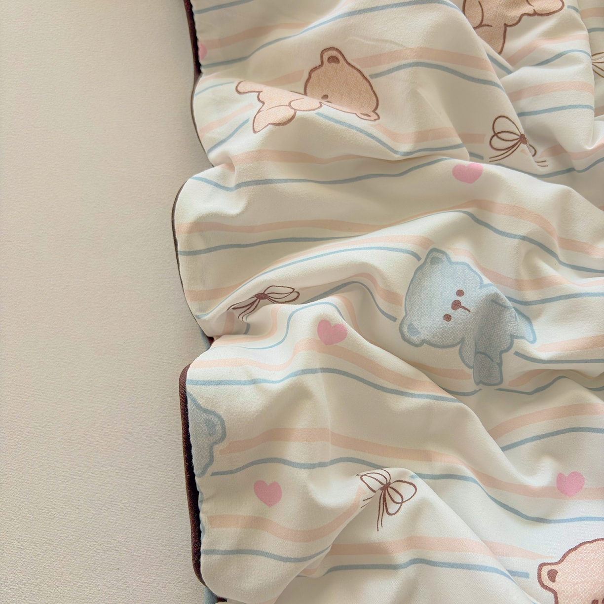 91家纺网 家纺一手货源 找家纺 宜梦家居 2026新款水洗棉皱皱纱夏被夏凉被空调被 甜美可爱