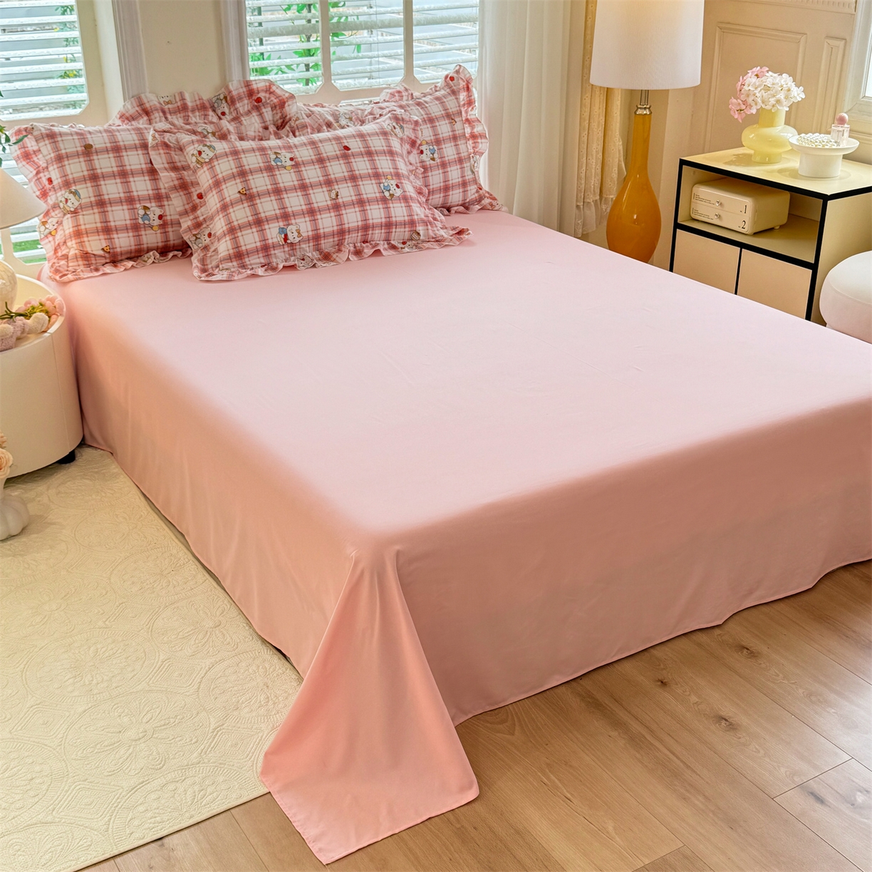 91家纺网 家纺一手货源 找家纺 经年 2026新款韩版花边水洗云朵棉四件套 复古K猫粉