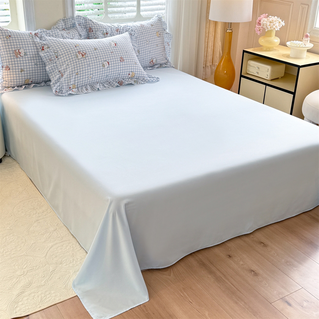 91家纺网 家纺一手货源 找家纺 经年 2026新款韩版花边水洗云朵棉四件套 蓝格小猫