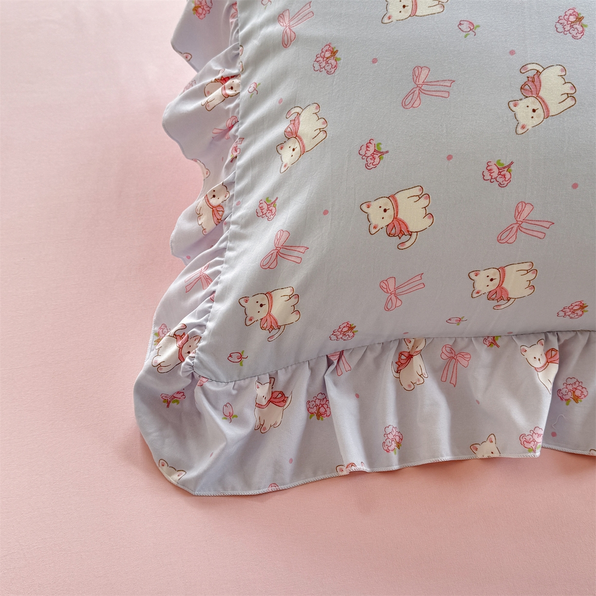 91家纺网 家纺一手货源 找家纺 经年 2026新款韩版花边水洗云朵棉四件套 蝴蝶结小狗