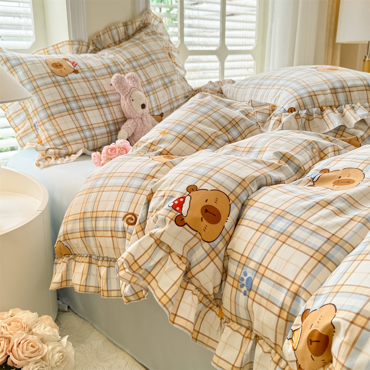 91家纺网 家纺一手货源 找家纺 经年 2026新款韩版花边水洗云朵棉四件套 卡皮吧啦