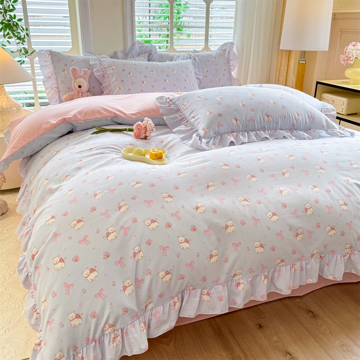 91家纺网 家纺一手货源 找家纺 经年 2026新款韩版花边水洗云朵棉四件套 蝴蝶结小狗