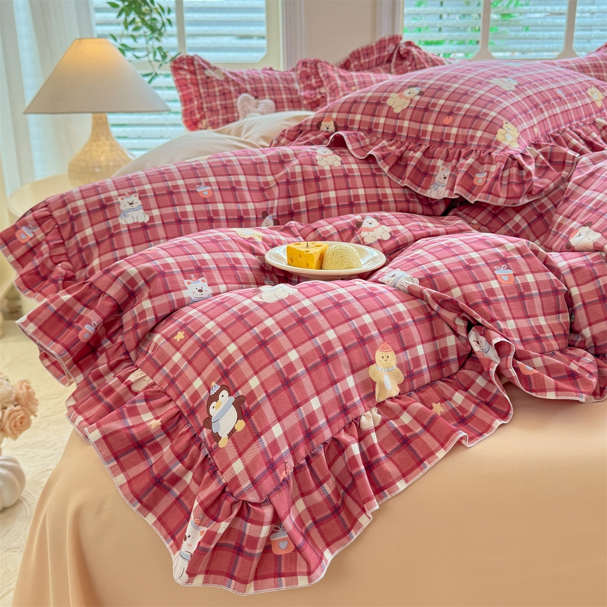 91家纺网 家纺一手货源 找家纺 经年 2026新款韩版花边水洗云朵棉四件套 奶芙酱