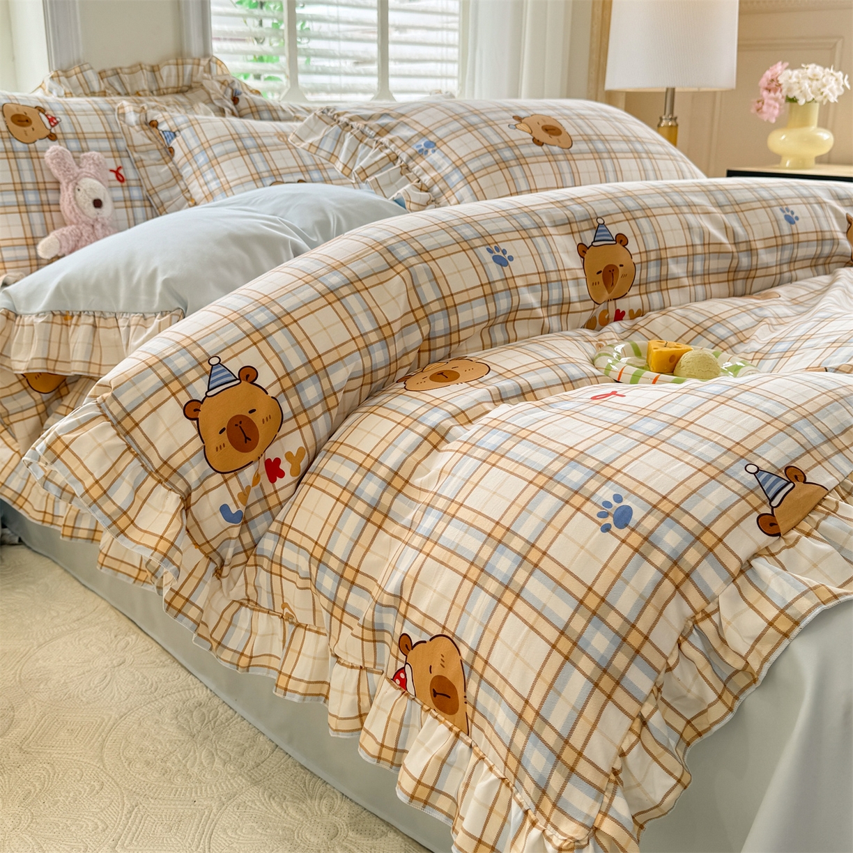 91家纺网 家纺一手货源 找家纺 经年 2026新款韩版花边水洗云朵棉四件套 卡皮吧啦