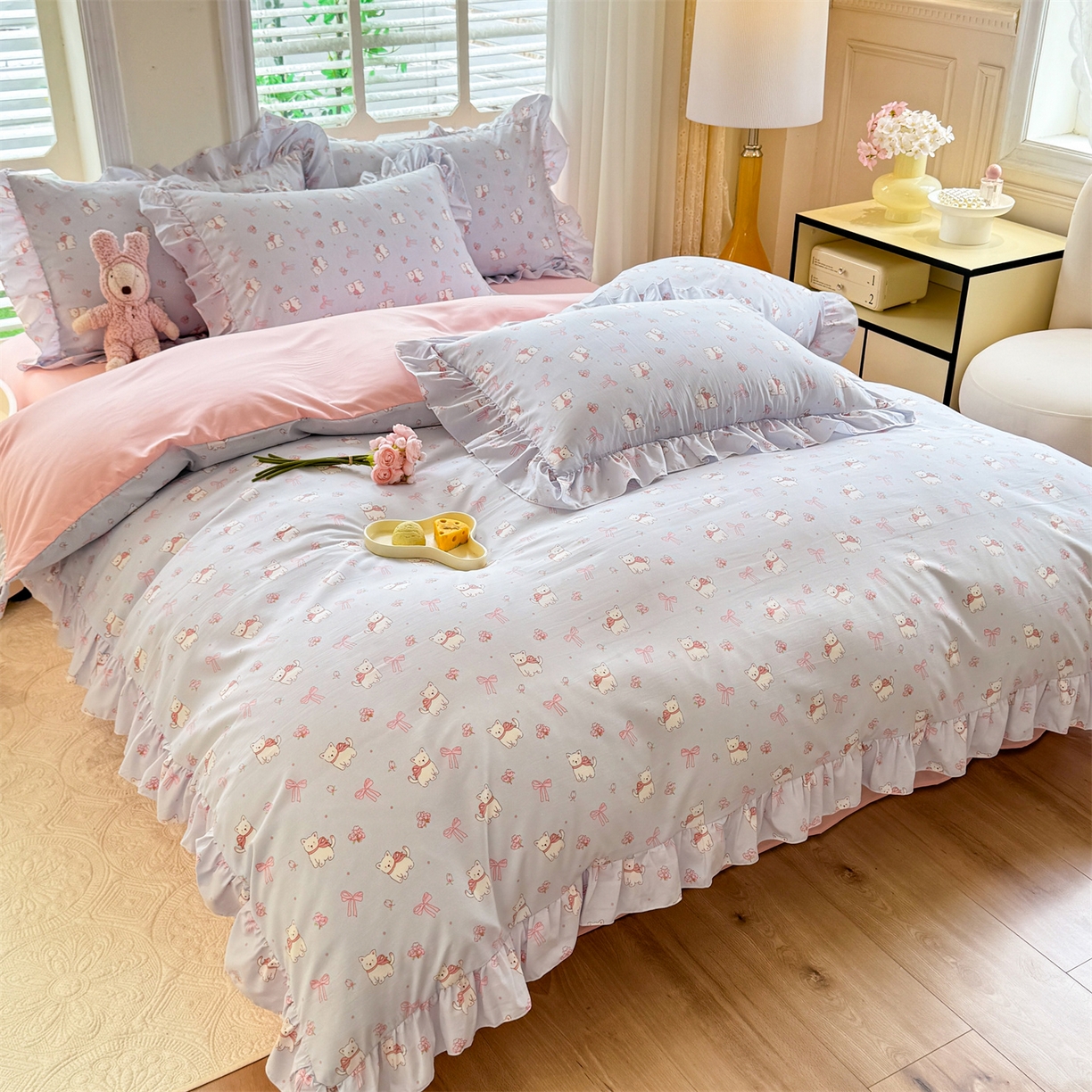 91家纺网 家纺一手货源 找家纺 经年 2026新款韩版花边水洗云朵棉四件套 蝴蝶结小狗