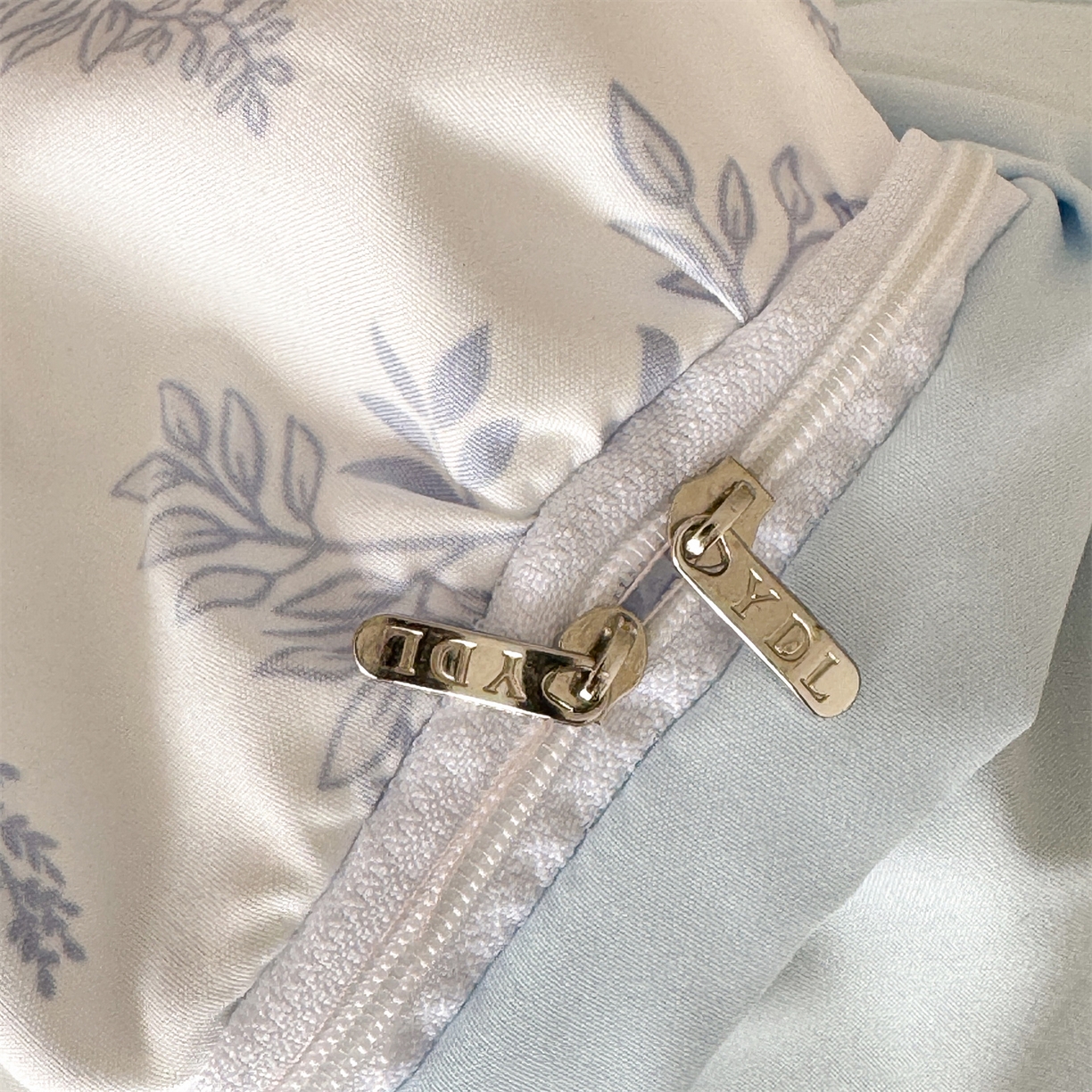 91家纺网 家纺一手货源 找家纺 经年 2026新款韩版花边水洗云朵棉四件套 泡芙小兔