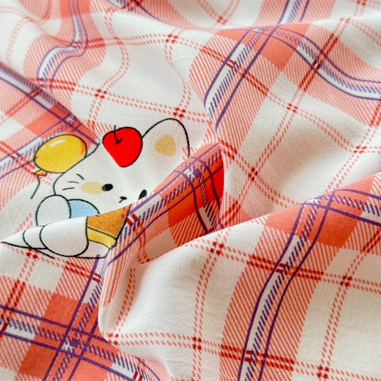 91家纺网 家纺一手货源 找家纺 经年 2026新款韩版花边水洗云朵棉四件套 复古K猫粉