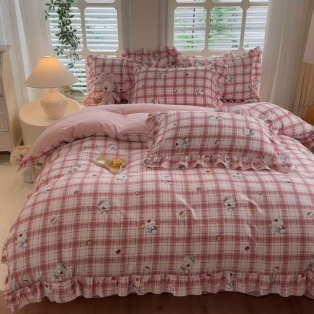 91家纺网 家纺一手货源 找家纺 经年 2026新款韩版花边水洗云朵棉四件套 复古K猫粉