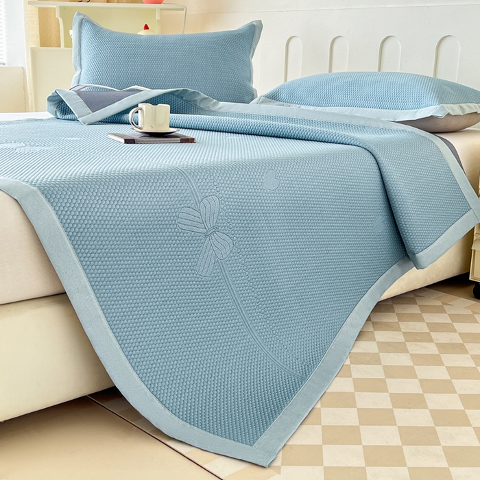 91家纺网 家纺一手货源 找家纺 月茶家纺 2026春夏新款A类凉豆豆凉感席凉席席子-冰蝶 几何蝶-蓝色