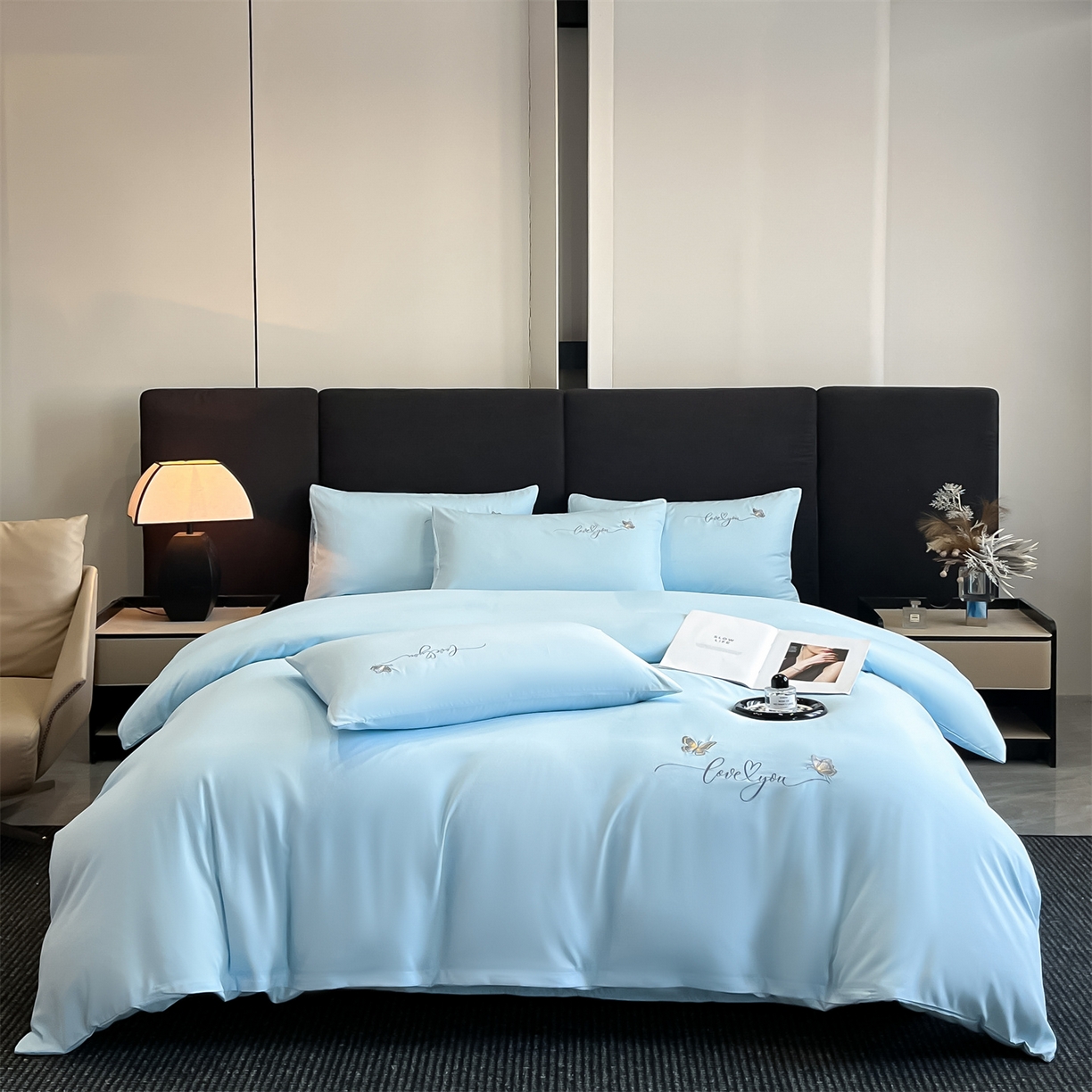 91家纺网 家纺一手货源 找家纺 经年 2026春夏新款亲肤棉加厚磨毛刺绣四件套-蝶舞 蝶舞-蓝