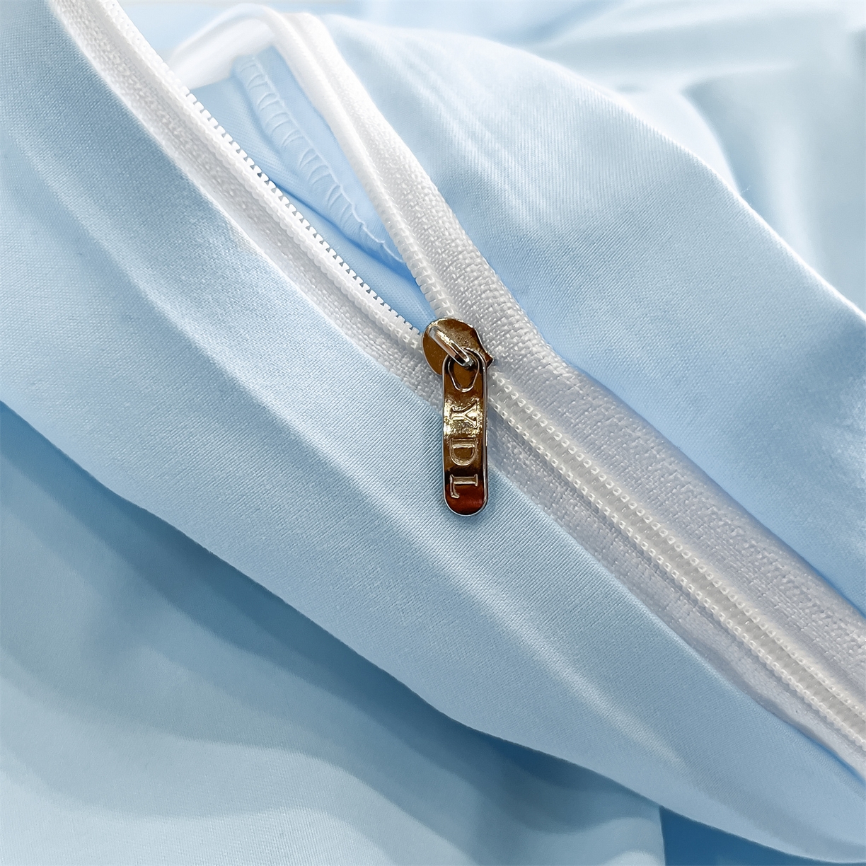 91家纺网 家纺一手货源 找家纺 经年 2026春夏新款亲肤棉加厚磨毛刺绣四件套-蝶舞 蝶舞-蓝