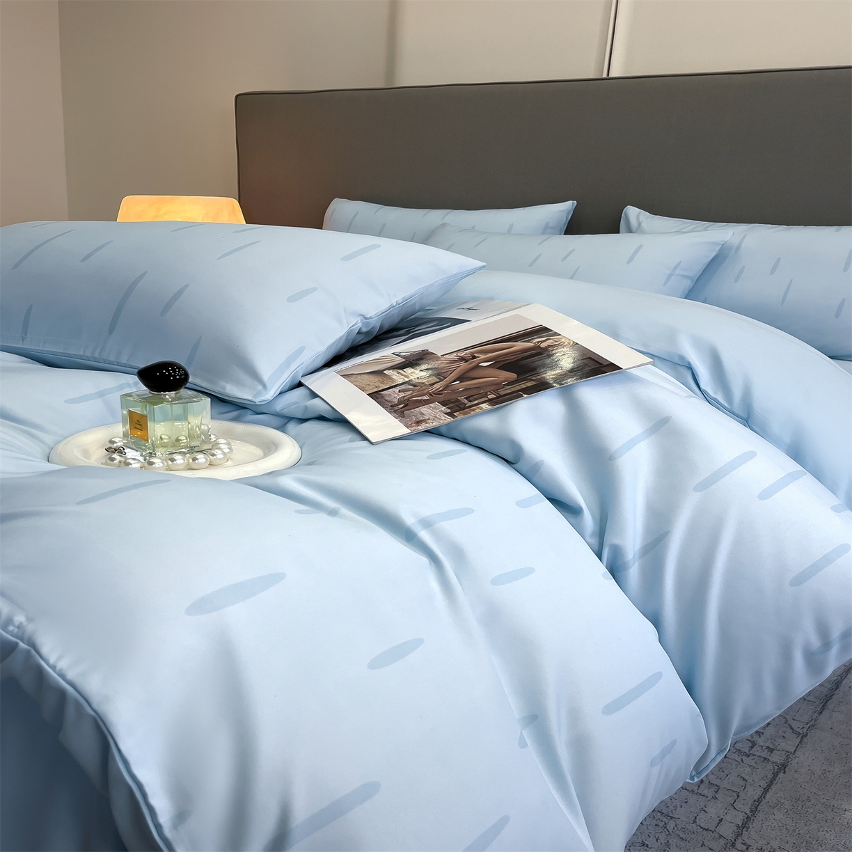 91家纺网 家纺一手货源 找家纺 经年 2026春夏新款亲肤棉加厚磨毛数码印花四件套-流星 流星-蓝