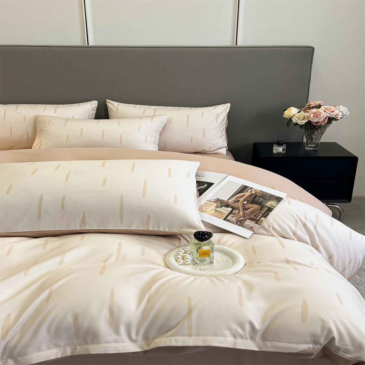 91家纺网 家纺一手货源 找家纺 经年 2026春夏新款亲肤棉加厚磨毛数码印花四件套-流星 流星-香槟