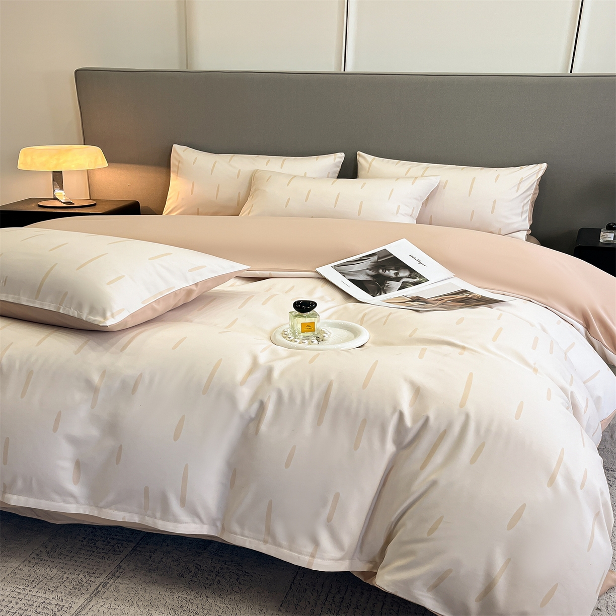 91家纺网 家纺一手货源 找家纺 经年 2026春夏新款亲肤棉加厚磨毛数码印花四件套-流星 流星-香槟