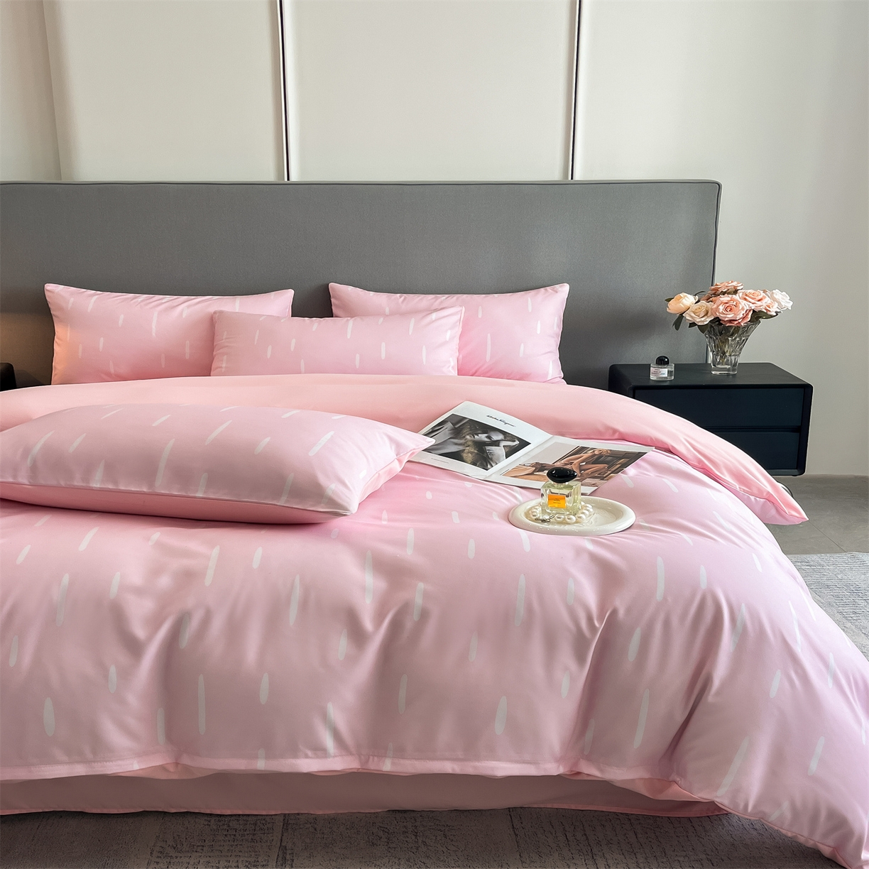 91家纺网 家纺一手货源 找家纺 经年 2026春夏新款亲肤棉加厚磨毛数码印花四件套-流星 流星-粉