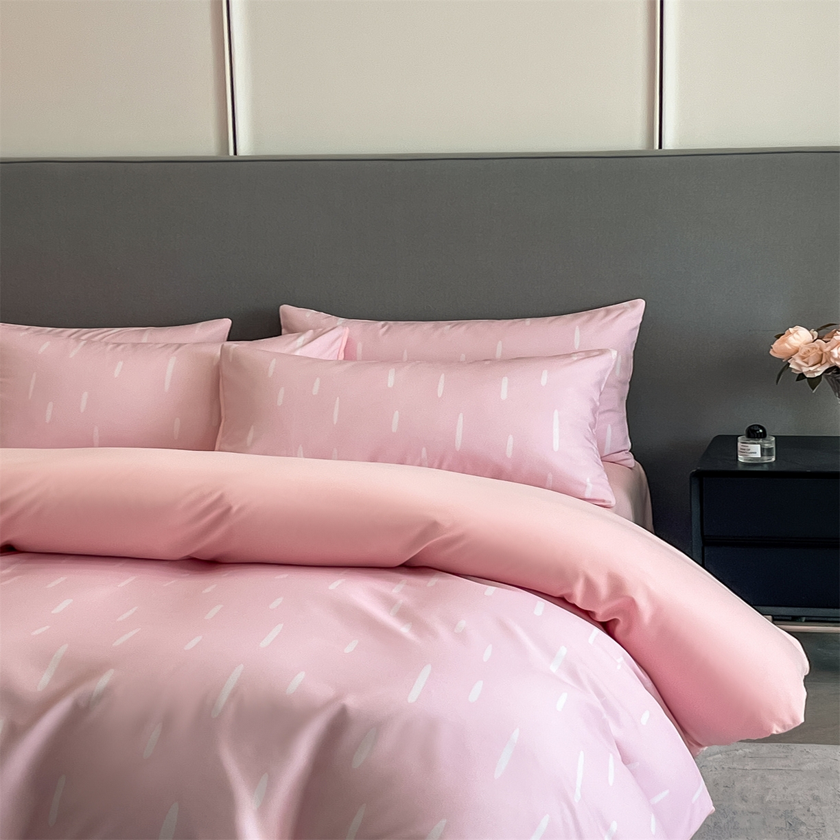 91家纺网 家纺一手货源 找家纺 经年 2026春夏新款亲肤棉加厚磨毛数码印花四件套-流星 流星-粉