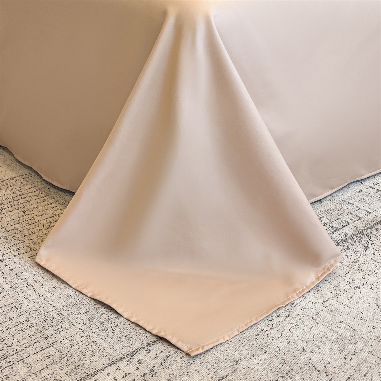 91家纺网 家纺一手货源 找家纺 经年 2026春夏新款亲肤棉加厚磨毛数码印花四件套-流星 流星-香槟