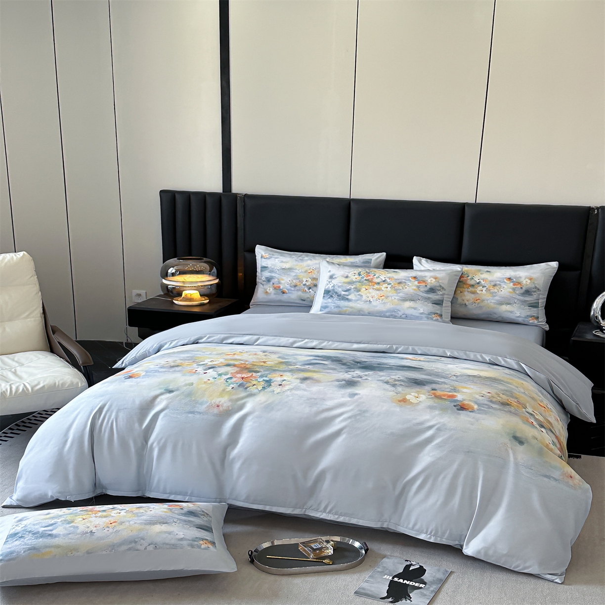 91家纺网 家纺一手货源 找家纺 经年 2026春夏新款亲肤棉加厚磨毛数码印花四件套-倾城 倾城-浅灰