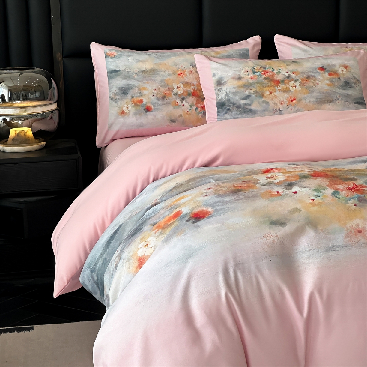 91家纺网 家纺一手货源 找家纺 经年 2026春夏新款亲肤棉加厚磨毛数码印花四件套-倾城 倾城-粉