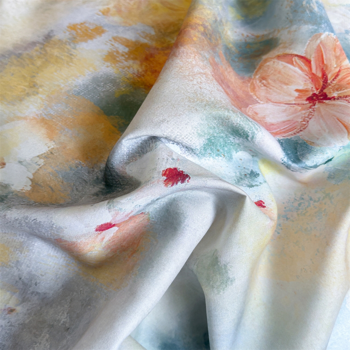 91家纺网 家纺一手货源 找家纺 经年 2026春夏新款亲肤棉加厚磨毛数码印花四件套-倾城 倾城-浅灰