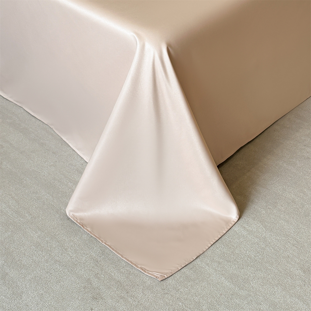 91家纺网 家纺一手货源 找家纺 经年 2026春夏新款亲肤棉加厚磨毛数码印花四件套-倾城 倾城-香槟