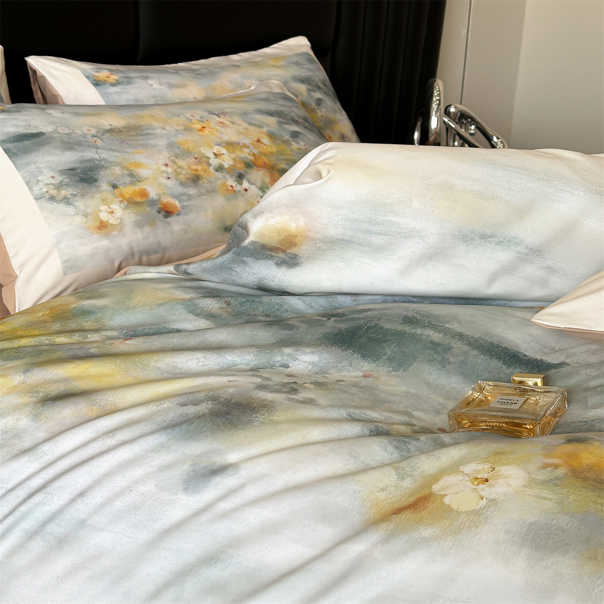 91家纺网 家纺一手货源 找家纺 经年 2026春夏新款亲肤棉加厚磨毛数码印花四件套-倾城 倾城-香槟