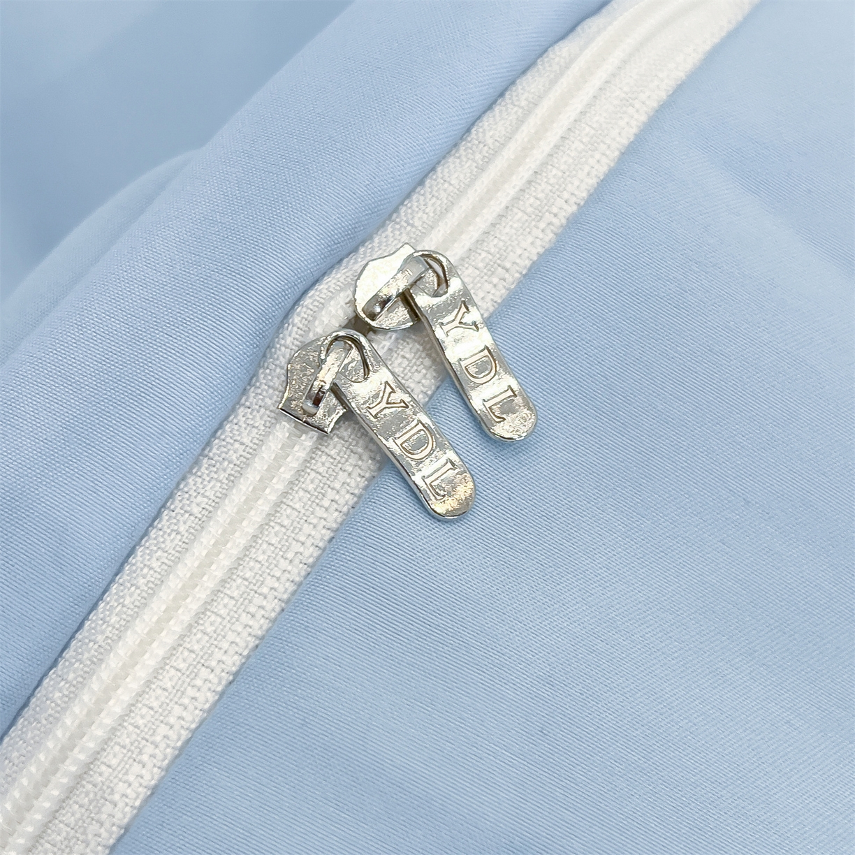 91家纺网 家纺一手货源 找家纺 经年 2026春夏新款亲肤棉加厚磨毛刺绣四件套-励志 励志-蓝