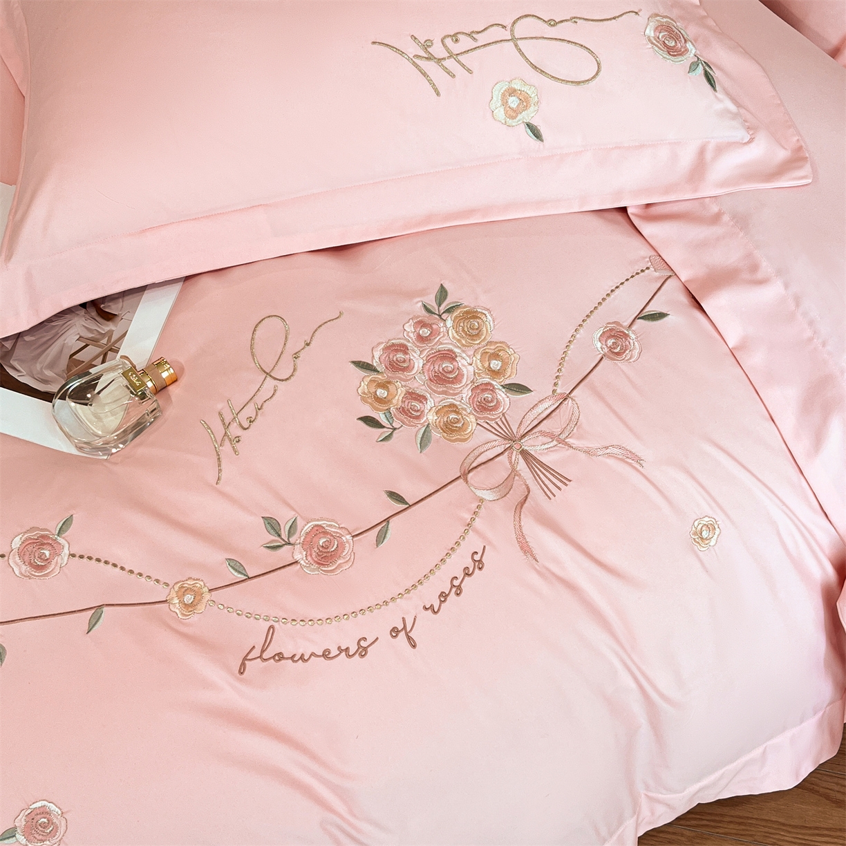 91家纺网 家纺一手货源 找家纺 经年 2026春夏新款云朵棉刺绣四件套-约定 约定-粉玉