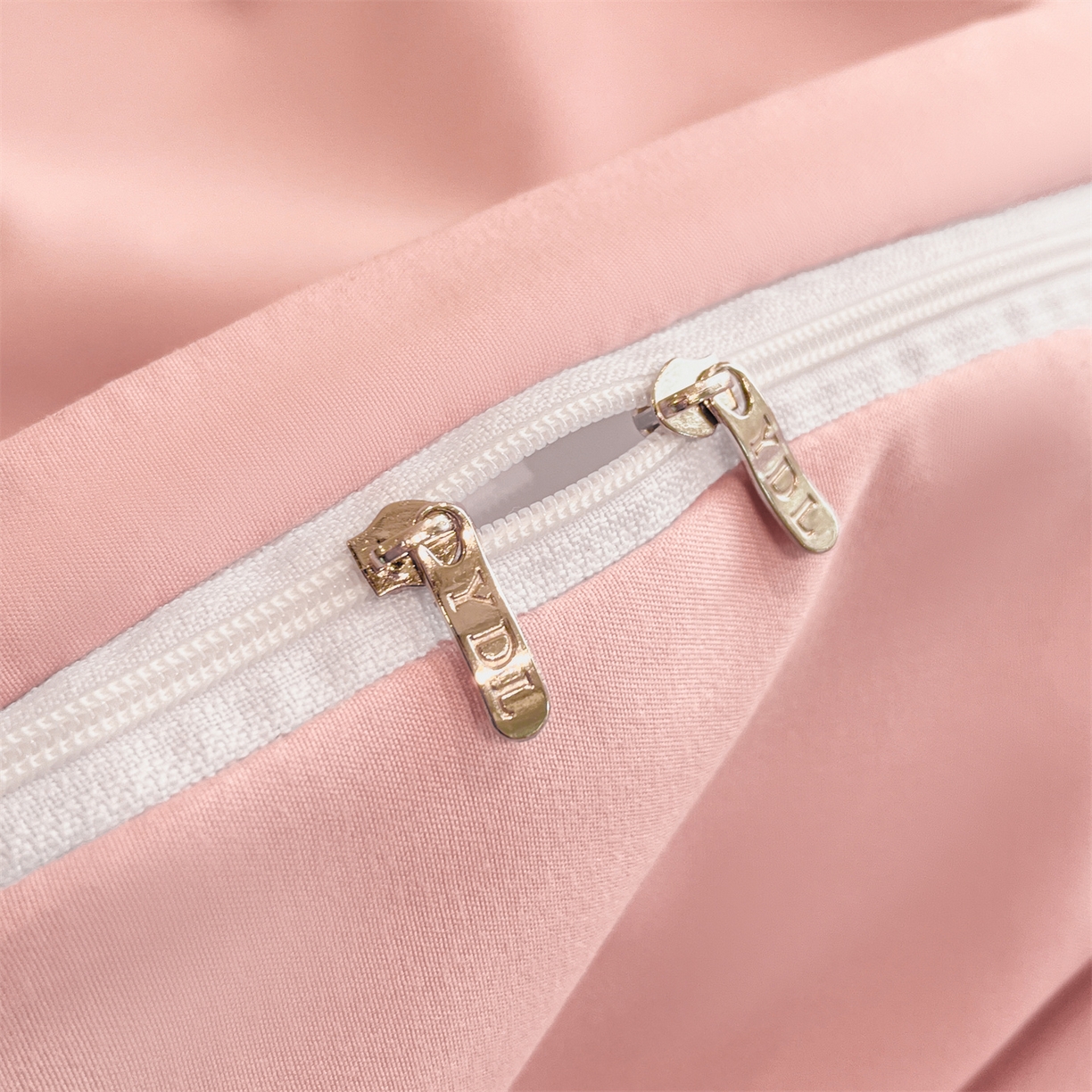 91家纺网 家纺一手货源 找家纺 经年 2026春夏新款云朵棉刺绣四件套-约定 约定-粉玉