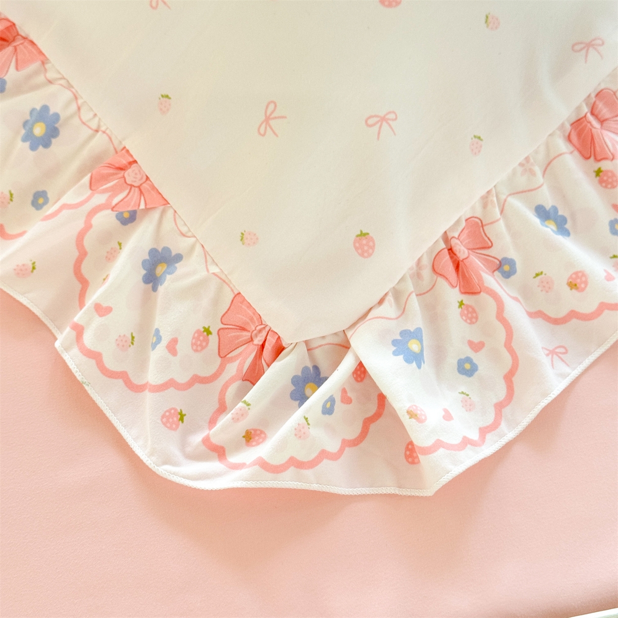 91家纺网 家纺一手货源 找家纺 （总）经年 2026新款学生季上下铺韩版花边水洗云朵棉学生宿舍三件套四件套