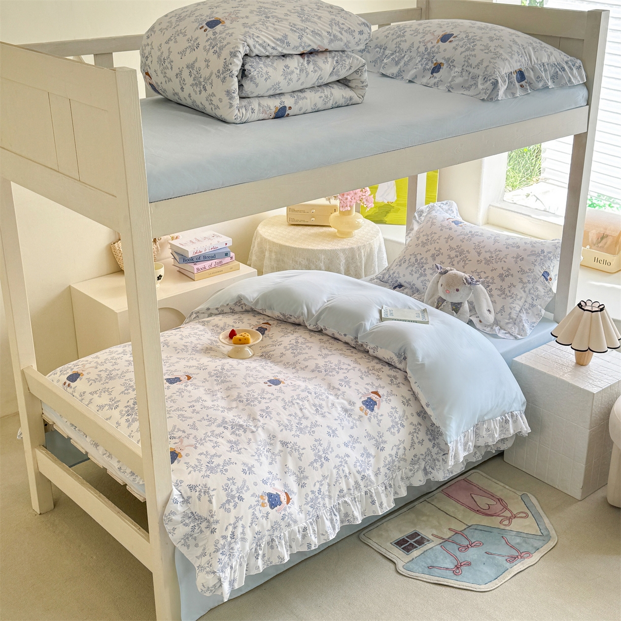 91家纺网 家纺一手货源 找家纺 （总）经年 2026新款学生季上下铺韩版花边水洗云朵棉学生宿舍三件套四件套