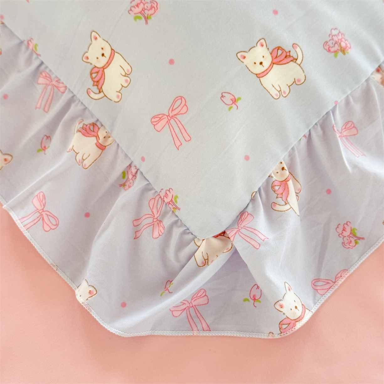 91家纺网 家纺一手货源 找家纺 经年 2026新款学生季上下铺韩版花边水洗云朵棉学生宿舍三件套四件套 蝴蝶结小狗