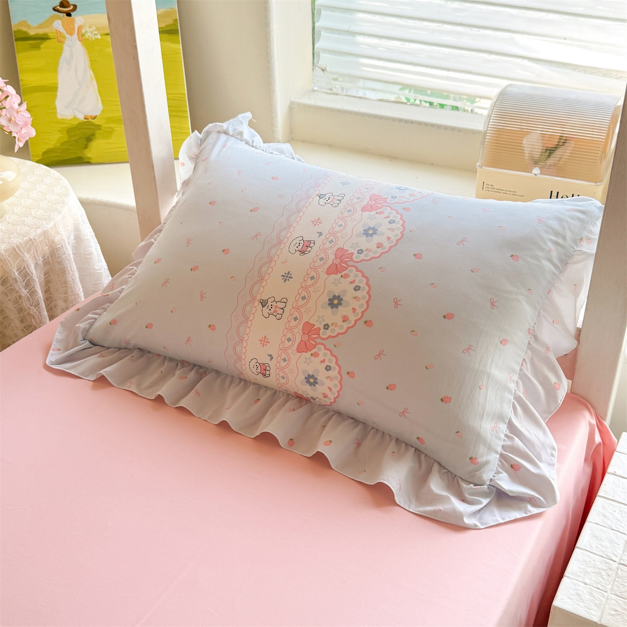 91家纺网 家纺一手货源 找家纺 经年 2026新款学生季上下铺韩版花边水洗云朵棉学生宿舍三件套四件套 布丁狗蓝