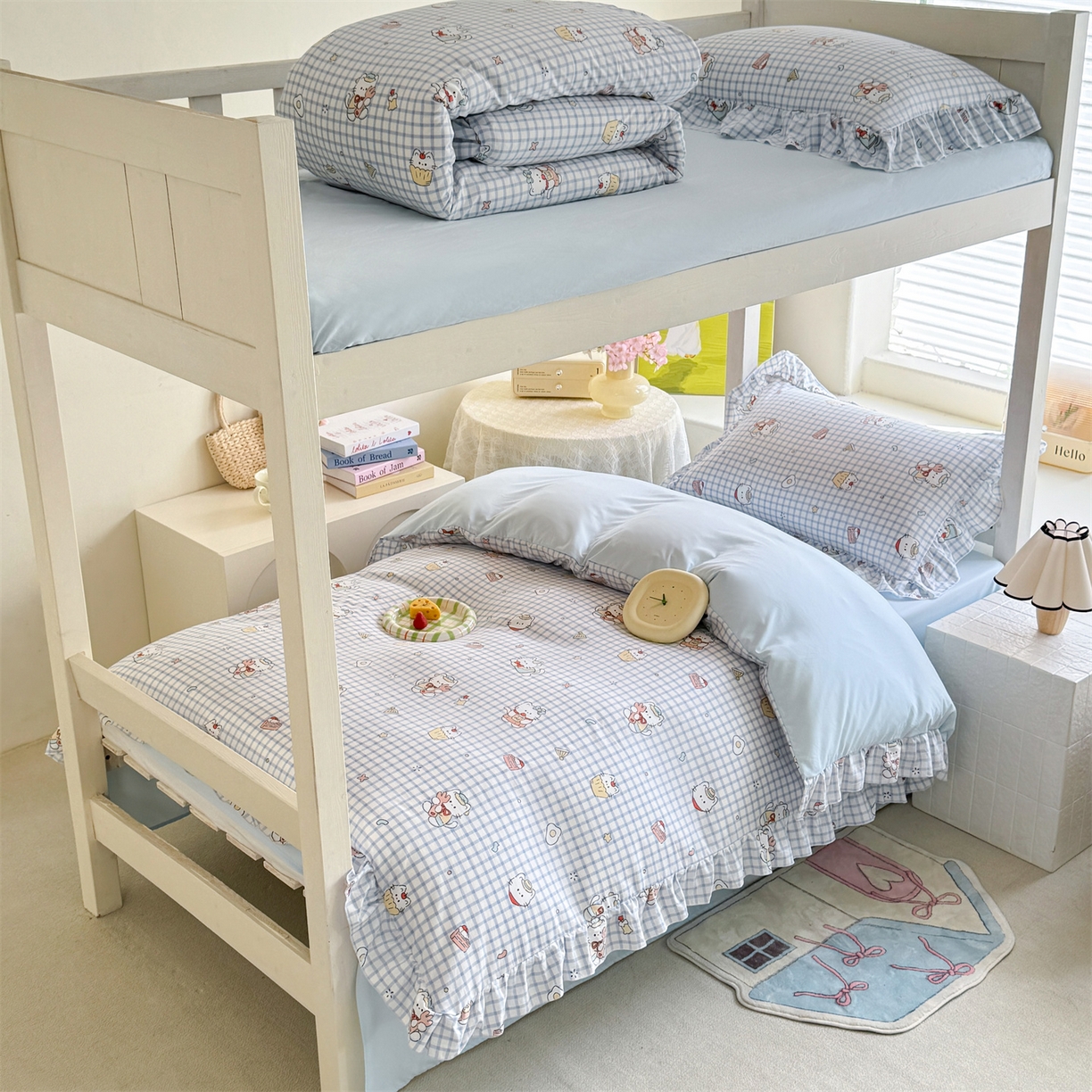 经年 2026新款学生季上下铺韩版花边水洗云朵棉学生宿舍三件套四件套 蓝格小猫