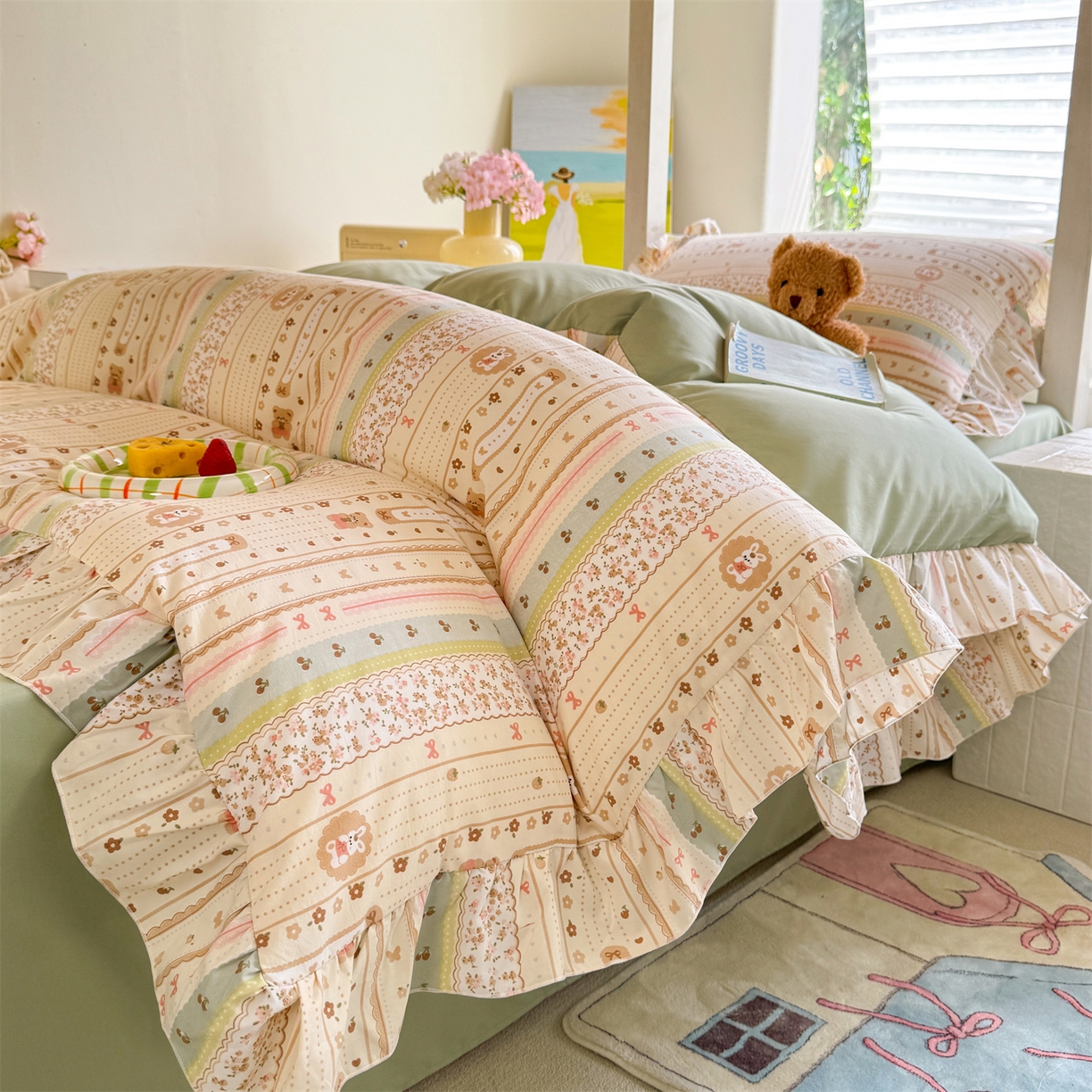 91家纺网 家纺一手货源 找家纺 经年 2026新款学生季上下铺韩版花边水洗云朵棉学生宿舍三件套四件套 泡芙小兔