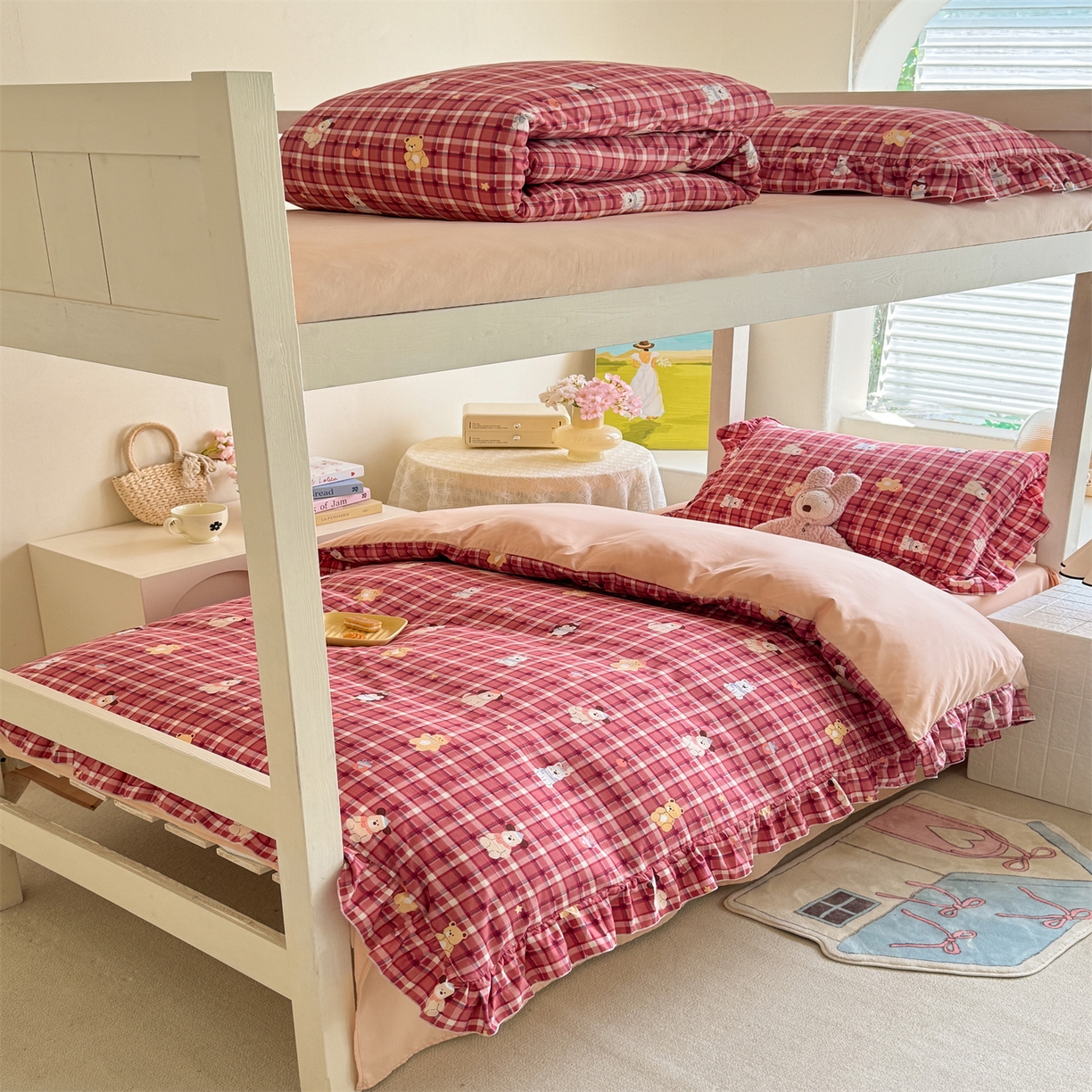 91家纺网 家纺一手货源 找家纺 经年 2026新款学生季上下铺韩版花边水洗云朵棉学生宿舍三件套四件套 奶芙酱