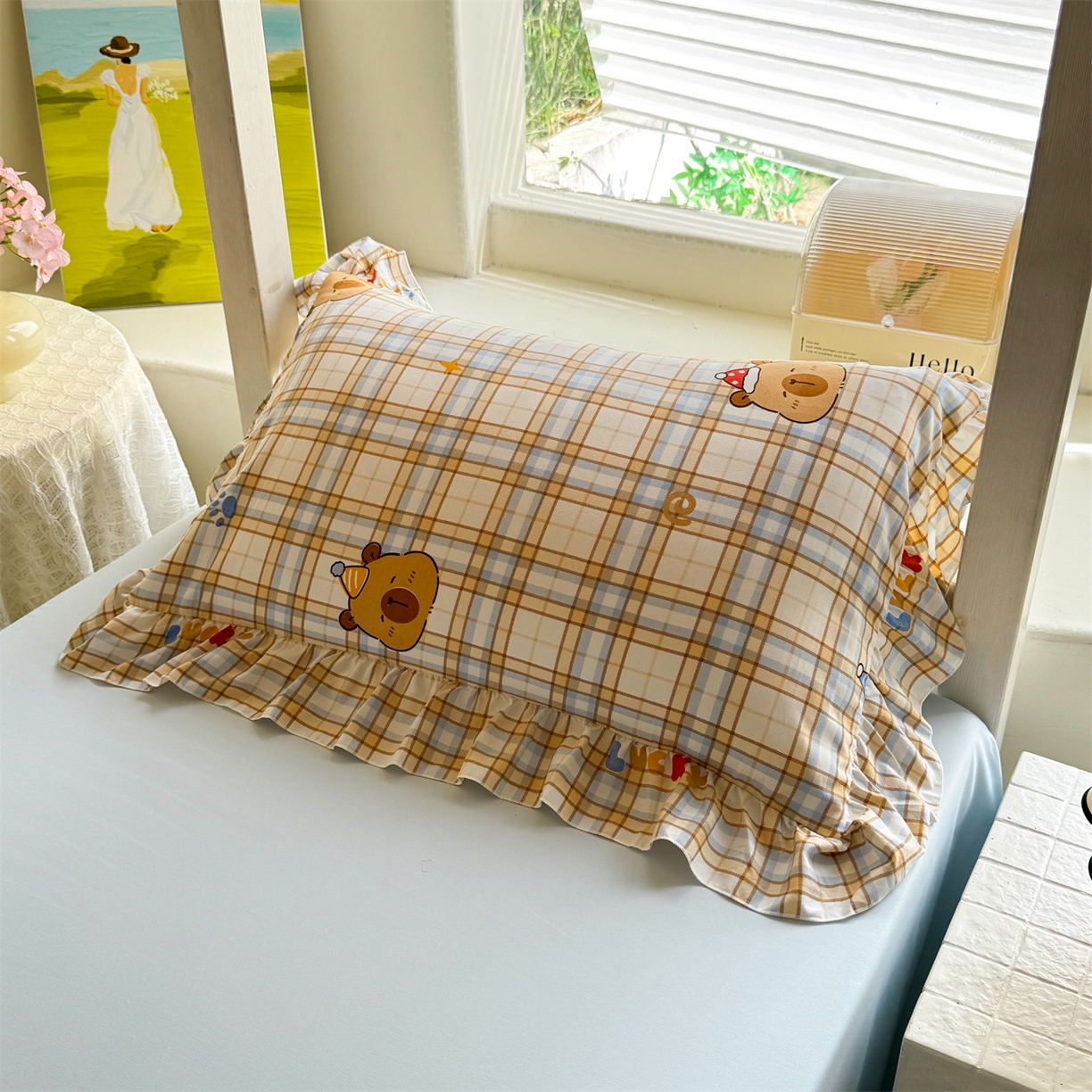 91家纺网 家纺一手货源 找家纺 经年 2026新款学生季上下铺韩版花边水洗云朵棉学生宿舍三件套四件套 卡皮吧啦