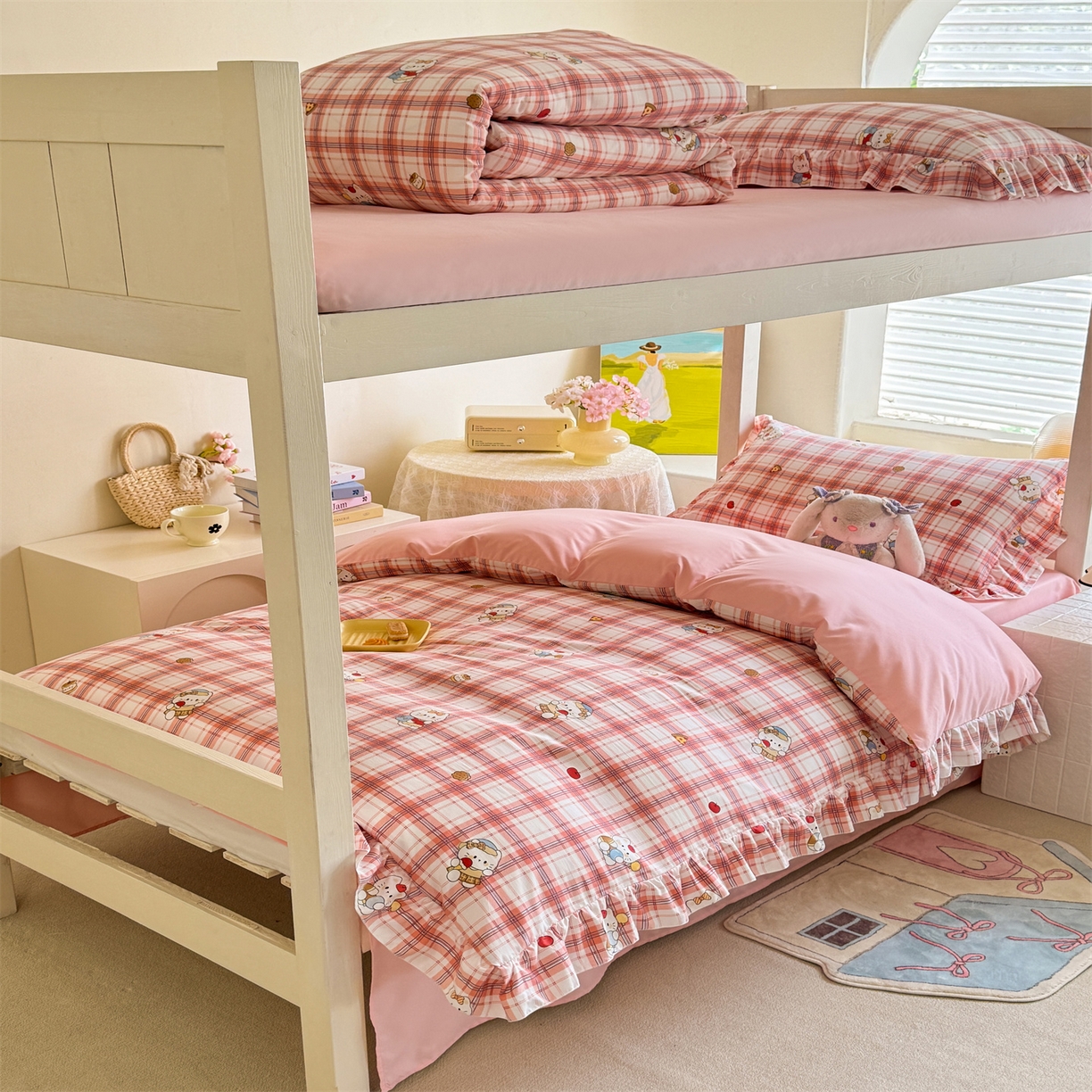 91家纺网 家纺一手货源 找家纺 经年 2026新款学生季上下铺韩版花边水洗云朵棉学生宿舍三件套四件套 复古K猫粉